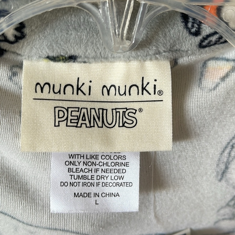 Munki Munki Halloween Peanuts Snoopy &!Woodstock Loungewear/PJ Short Set - Picture 4 of 5